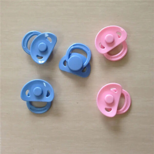 HTB1fGbyRpXXXXXVXFXXq6xXFXXXT.jpg Good Quality 5cm Different Colour Magnet Pacifier For Reborn Baby Doll /Reborn Doll Hot Doll Accessory For Bonecas Reborn Doll