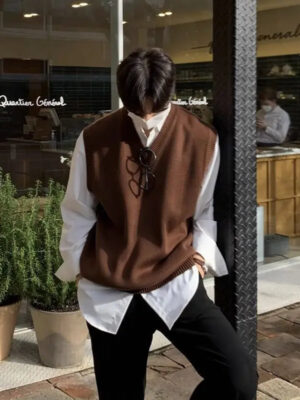 2024 Spring Acrylic Knitted Sweater Vest Men V-neck Sleeveless Golf Vest Korean Style Solid Color Loose Casual Casual Men's Vest
