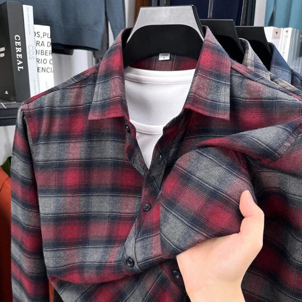 S1851e2306c854d6fbe99c8c7b7d1d5b1A.jpg 2025 Autumn New Men's Printed Striped Long Sleeved Shirt Casual Fashion Versatile Men's Top