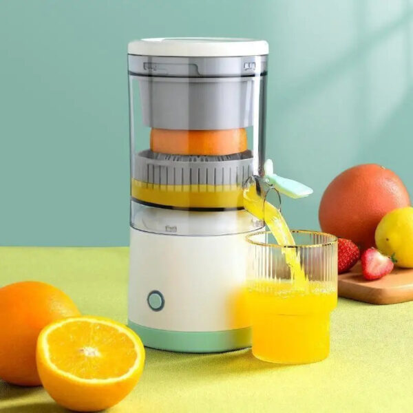 Automatic Portable USB Multifunctional Small Bidirectional Spiral Juicer Cup with Residue Separation And Charging Feature
