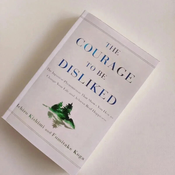 S4251f8217e4b4927993332c022bad96eb.jpg 2025The Courage to Be Disliked How to Free Yourself Change Your Life and Achieve Real Happiness Paperback English Book@@@