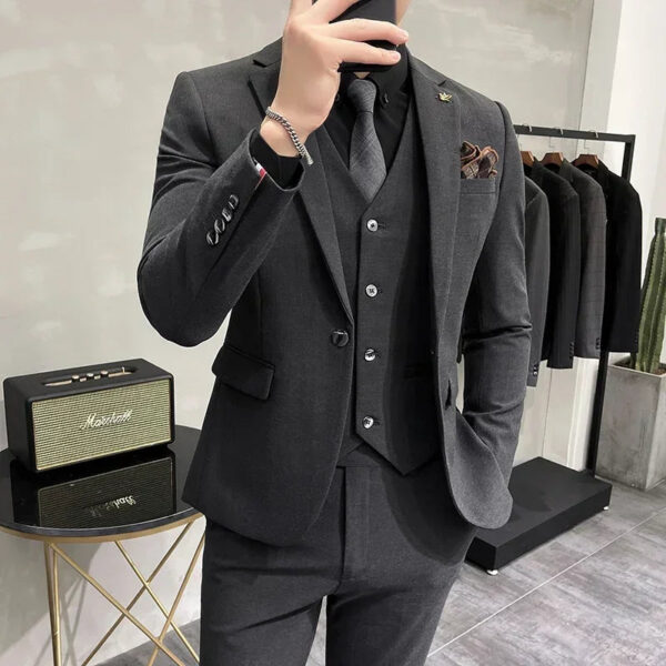 S4b9f74e1a52248c48869fc10c9dfdf63C.jpg ( Jacket + Vest + Pants ) High-end Brand Boutique Fashion Solid Color Mens Casual Business Suit 3Piece Set Groom Wedding Dress