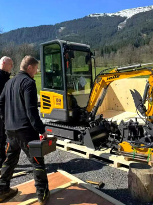 S6708acb28c844d3d8403d961c6312782d.jpg Fast Delivery Mini Excavators 1.8 Ton small Excavators Euro 5/EPA Customizable Home Farm 1800 Small Bagger Sale mini Digger