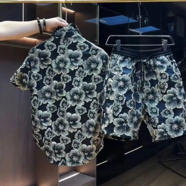 S6d0e599af722427d883cd5fd896053daO.jpg Ethnic Style Embossed Gold-hot Flower Short-sleeved Shirt and Shorts Two-piece Set Men Summer Loose Black Gold Shirt Set