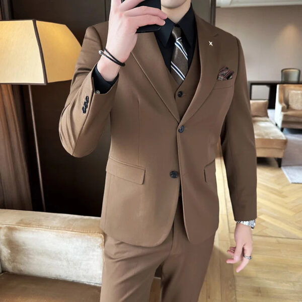 S7851215c556846059099d695bd9eedbez.jpg ( Jacket + Vest + Pants ) High-end Brand Boutique Fashion Solid Color Mens Casual Business Suit 3Piece Set Groom Wedding Dress