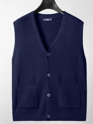 Large knitted sweater, men's new cardigan vest, autumn and winter large loose fat sweater.