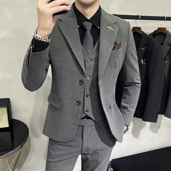 S832dd9a5566d44ad8b91121da4384cd6q.jpg ( Jacket + Vest + Pants ) High-end Brand Boutique Fashion Solid Color Mens Casual Business Suit 3Piece Set Groom Wedding Dress
