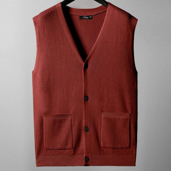S865e35a3380b4f48a5af9f432d4bb319s.jpg Large knitted sweater, men's new cardigan vest, autumn and winter large loose fat sweater.