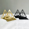 Triangle graphic book end, metal heavy-duty book end, fan organized desktop, home office, iron book end
