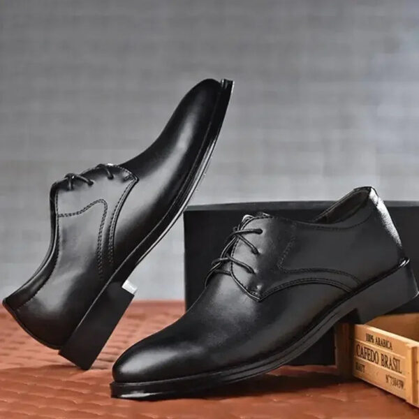 S8d9da9165109439abbc07291b9dcfb3fj.jpg Customizable New Hot Selling Man Formal Black Leather Men Lace Up Oxfords Business Casual Shoes Tailor-made Suits MNX002069