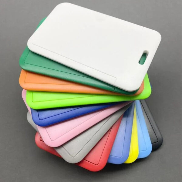 1PC PP ID Card Holder Name Tag Badge Reels Retractable Staff Business Badge Holder Office Supplies Stationery for Exhibition