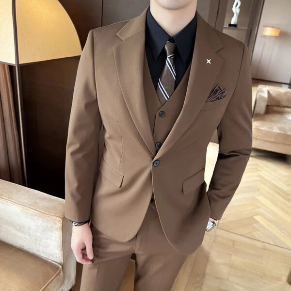 S904c3bce7e164aeb993b209b99f35746Y.jpg ( Jacket + Vest + Pants ) High-end Brand Boutique Fashion Solid Color Mens Casual Business Suit 3Piece Set Groom Wedding Dress