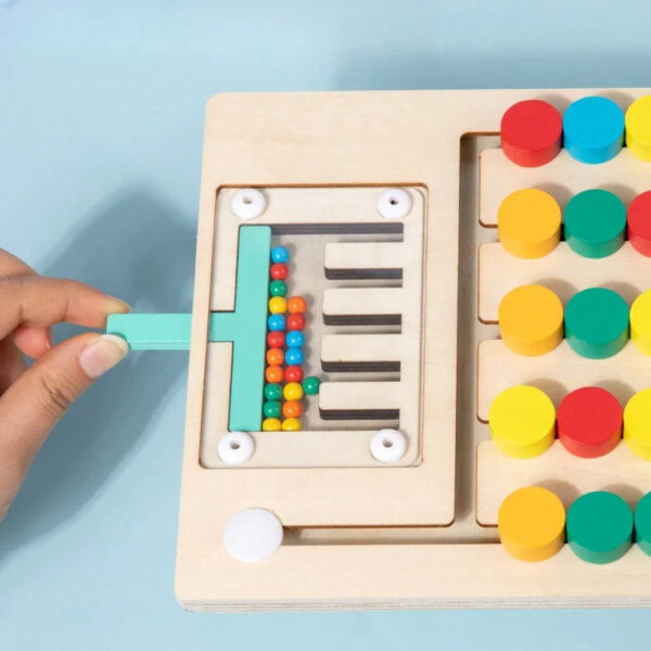 Sb41b7d703c39404694c2d9cf3e3faf1cE.jpg Four color walking double-sided game chess, children's logical thinking training, Montessori early education puzzle toys for you