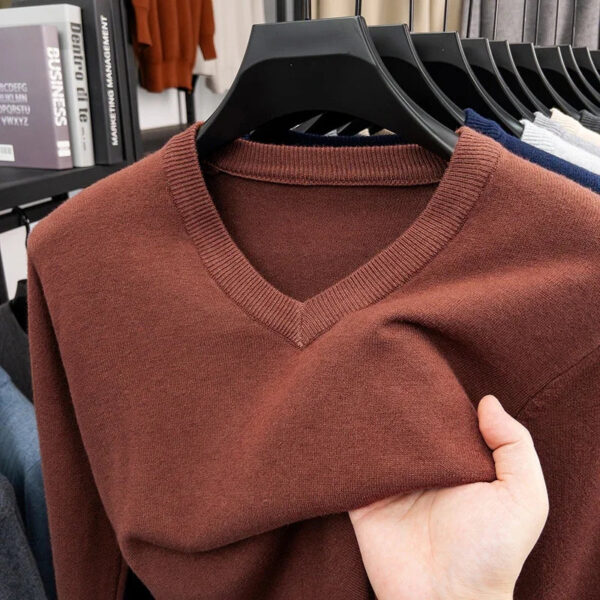 Sb5d50d8cac2d4ce5ab791bc8d1be7e15E.jpg 2025 Men's V-Neck Basic Solid Color Sweatshirt Warm Autumn Knitted Oversize Pullover Elastic round Neck Sweater for Casual Wear