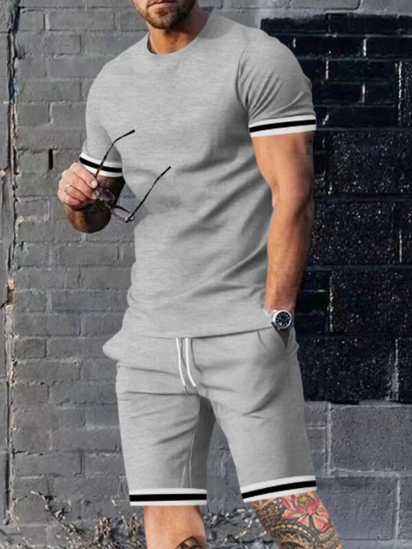 Sd1c56725ad834ed885087e516ecdcf09q.jpg EUROPEAN AND AMERICAN MEN'S SUMMER MEN'S LOOSE SET SHORT SLEEVED SHORTS SPORTS CASUAL ROUND NECK TWO-PIECE SET MEN'S S-3XL