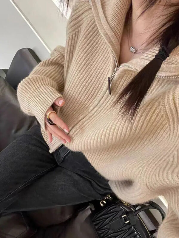 Sd95e343eee5d4328b0d5304d00c9833em.jpg New 2025 high-end autumn and winter knitted women's lapel cashmere wool sweater casual short women's cardigan 100% wool sweater