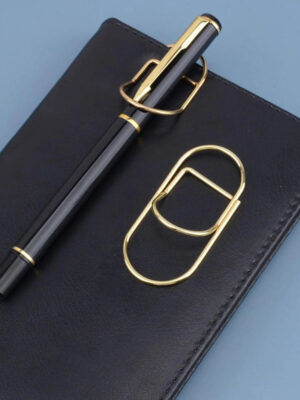 Se4e9062c99bb401588a823d245706f3fh.jpg Multicolor Metal Writing Pen Clip - Creative Multifunctional Portable Notebook Accessory Office School Stationery Organizer Clip
