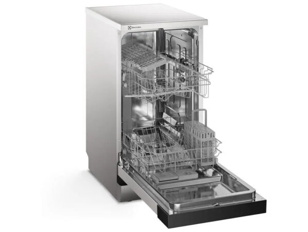 Sf9b26fa3ac8a499887ca37e41cb98c129.jpg Electrolux 10 Services Dishwasher with Function Sanitize LS10E Silver-110V