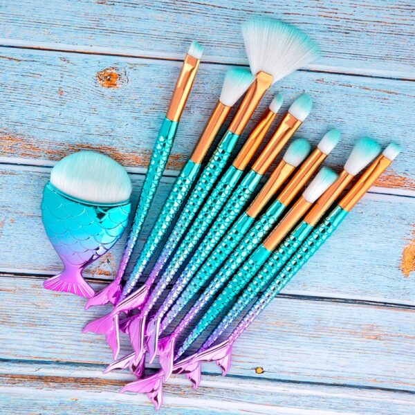 11pcs Makeup Brushes Kit Maquiagem Maquillaje Mermaid Foundation 11pcs Makeup Brushes Kit Maquiagem Maquillaje Mermaid Foundation