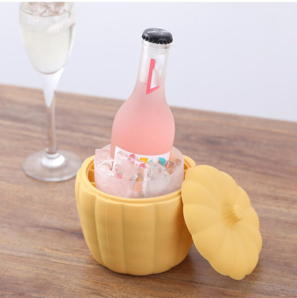 2-in-1 Pumpkin Ice Cube Maker Silicone Multi-functional Bucket Portable