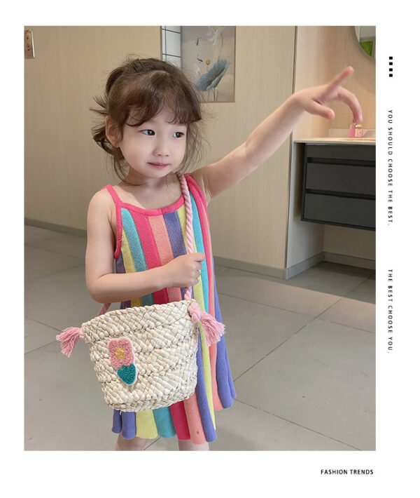 Children's Straw Handmade Knitted Messenger Bag Children's Straw Handmade Knitted Messenger Bag