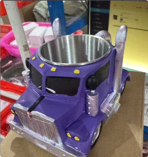 Durable Truck Coffee Mug Semi Handcrafted Cup Semi-trailer Shaped Durable Truck Coffee Mug Semi Handcrafted Cup Semi-trailer Shaped