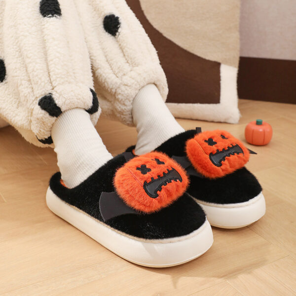 Halloween Cartoon Funny Pumpkin Slippers with Small Wings Design Indoor Halloween Cartoon Funny Pumpkin Slippers with Small Wings Design Indoor