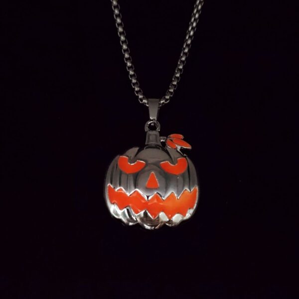 Halloween Ghost Festival Necklace Luminous Pumpkin Pendant Night Halloween Ghost Festival Necklace Luminous Pumpkin Pendant Night