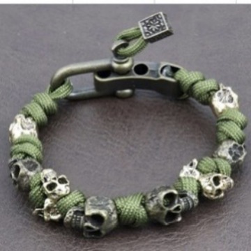 Halloween Jewelry Skull Premium Paracord Bracelet Stylish Men's Halloween Jewelry Skull Premium Paracord Bracelet Stylish Men's