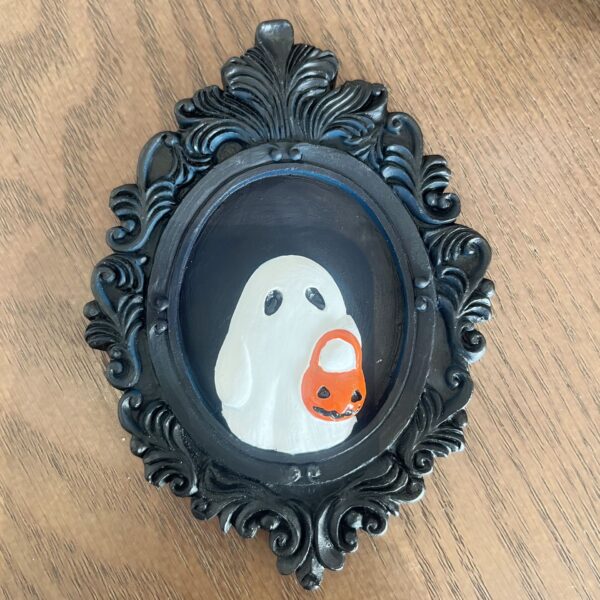 Halloween Resin Ornaments Trick or Treat Ghost Wall Decorations