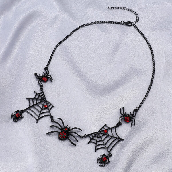 Halloween Spider and Web Necklace Personality Clavicle Fashion Jewelry