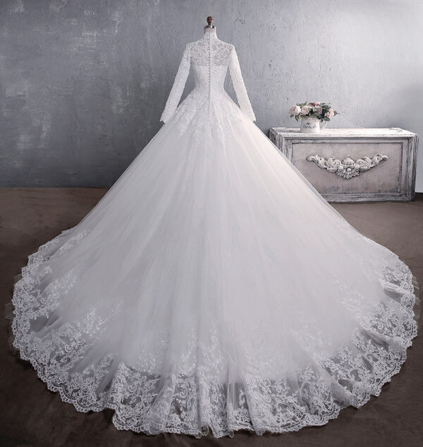 Lace Wedding Dress Bridal Stand-up Collar Long-sleeved Large Tail Size Lace Wedding Dress Bridal Stand-up Collar Long-sleeved Large Tail Size