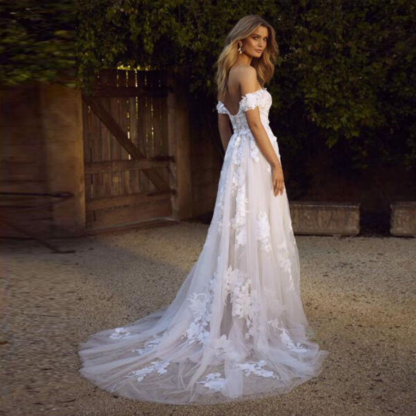 Lace Wedding Dresses Off the Shoulder Appliques A-line Bride Dress