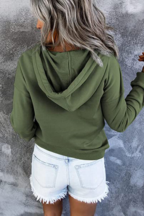 Long-sleeved Hooded Sweatshirt with Pockets Fashion Casual Button Long-sleeved Hooded Sweatshirt with Pockets Fashion Casual Button