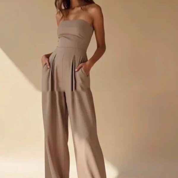 Loose Tube-top Jumpsuit Fashion Backless Wide Leg Long Pants Overalls Loose Tube-top Jumpsuit Fashion Backless Wide Leg Long Pants Overalls