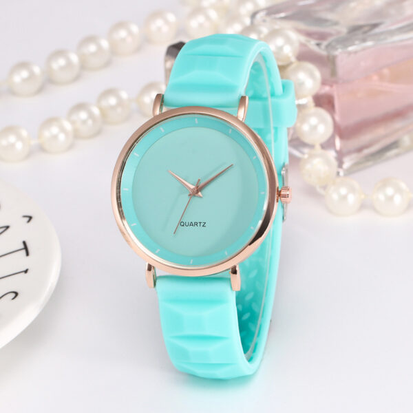 Men's and Women's Jelly Casual Silicone Watches Men's and Women's Jelly Casual Silicone Watches