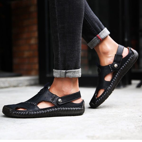 Men's Closed Toe Sandals Summer Adjustable Slides Slippers Fashion
