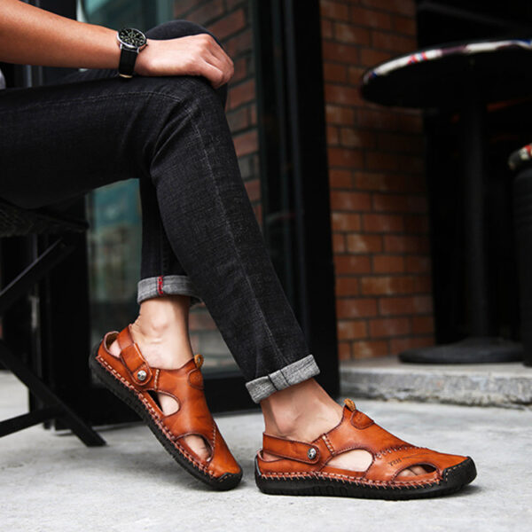 Men's Closed Toe Sandals Summer Adjustable Slides Slippers Fashion