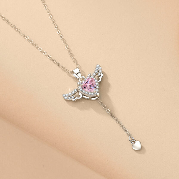 Moving Cupid Heart Angel Wings Tassel Necklace with Crystal Clavicle