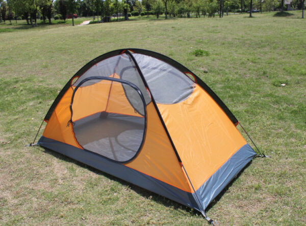 Outdoor Double Camping Rainproof Tents High Mountain Snowfield Outdoor Double Camping Rainproof Tents High Mountain Snowfield