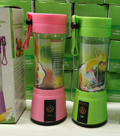 Portable Blender with USB Rechargeable Mini Kitchen Fruit Juice Mixer Portable Blender with USB Rechargeable Mini Kitchen Fruit Juice Mixer