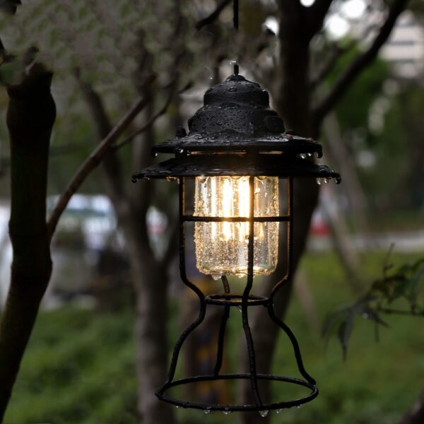 Portable Retro Barn Lantern Outdoor Multifunctional Lighting Portable Retro Barn Lantern Outdoor Multifunctional Lighting