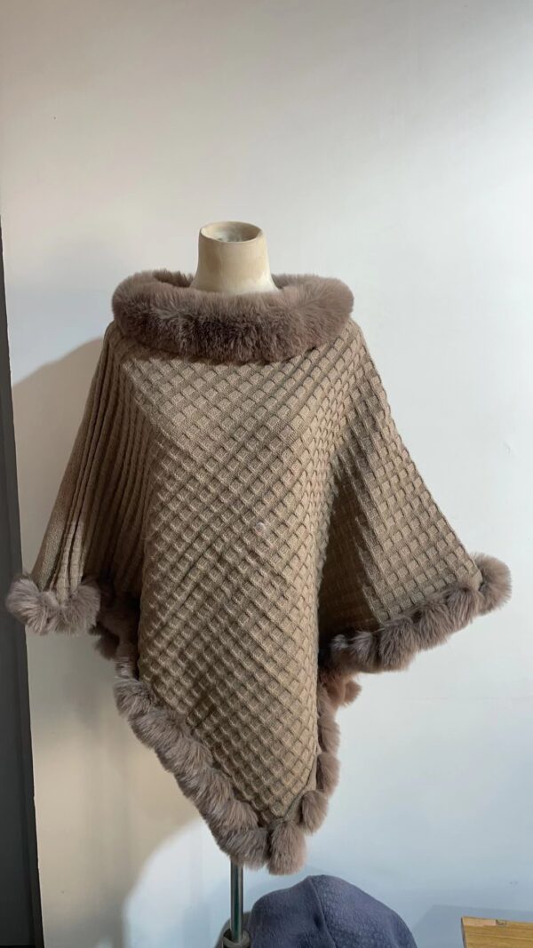 Rex Rabbit Fur Collar Shawl Cape Luxury Wraps Autumn Winter Fashion