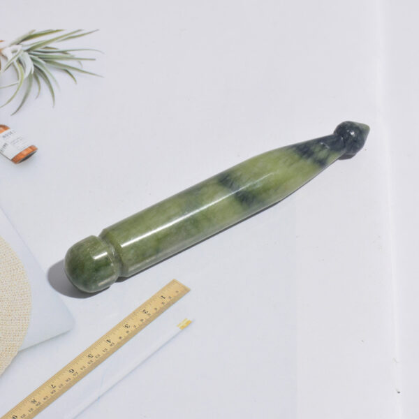 Smooth and Comfortable Green Phoenix Jade Acupuncture Massager Smooth and Comfortable Green Phoenix Jade Acupuncture Massager
