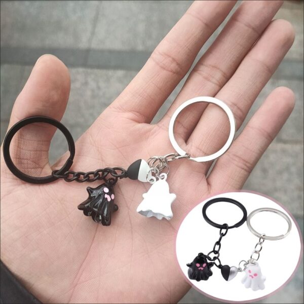 Unique Bag Hanging Halloween Ghost Keychain Cute Couple Magnetic