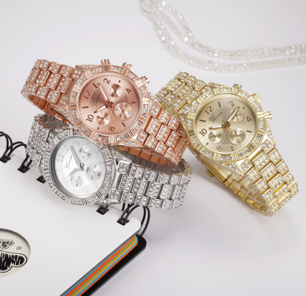Women Crystal Quartz Analog Wrist Watch Fashion Stainless Steel Geneva Women Crystal Quartz Analog Wrist Watch Fashion Stainless Steel Geneva
