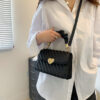Women Handbags Fashion Chain Shoulder Bags with Love Metal Design